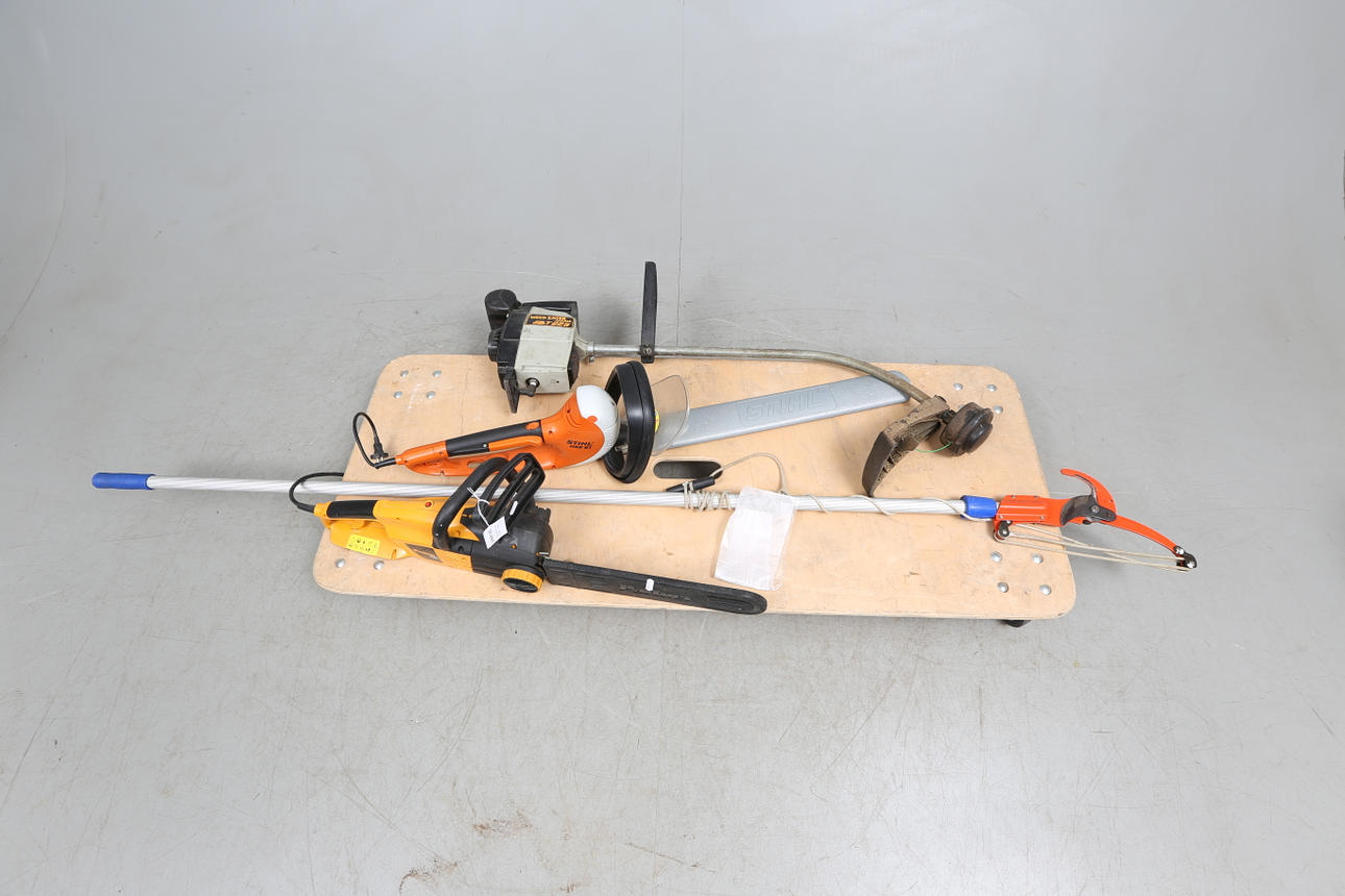 TRÄDGÅRDSREDSKAP, 4 delar.