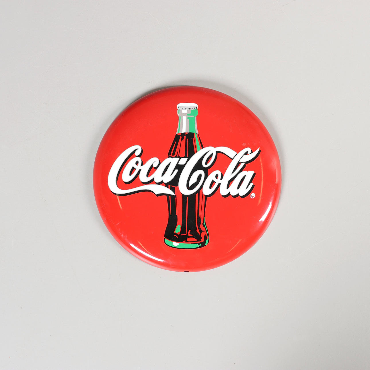 SKYLT Coca-Cola, plåt, 1980-tal.