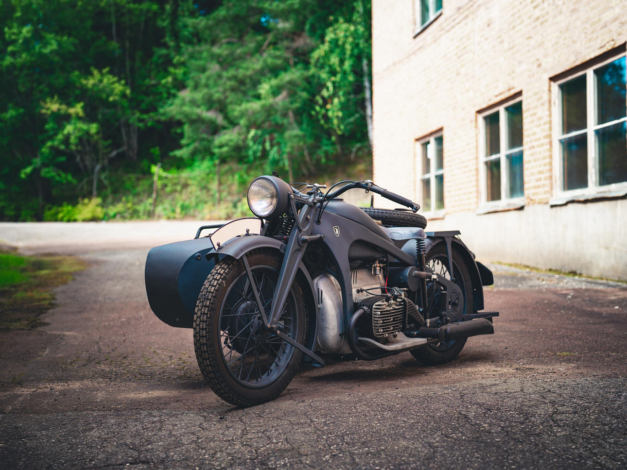 ZÜNDAPP, K800 mit Beiwagen.