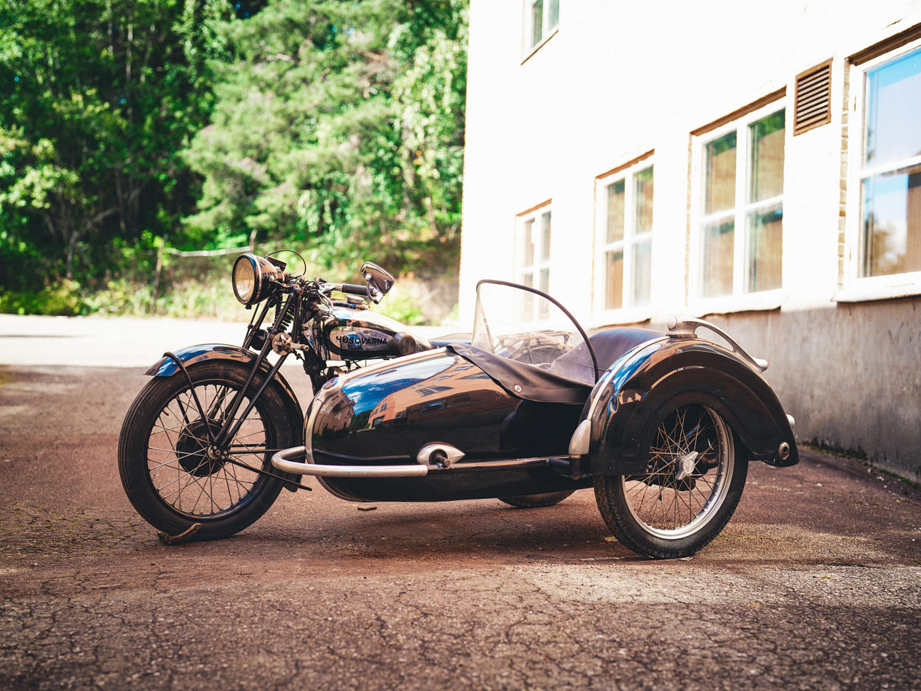 HUSQVARNA, 110 sivuvaunulla, 1933.