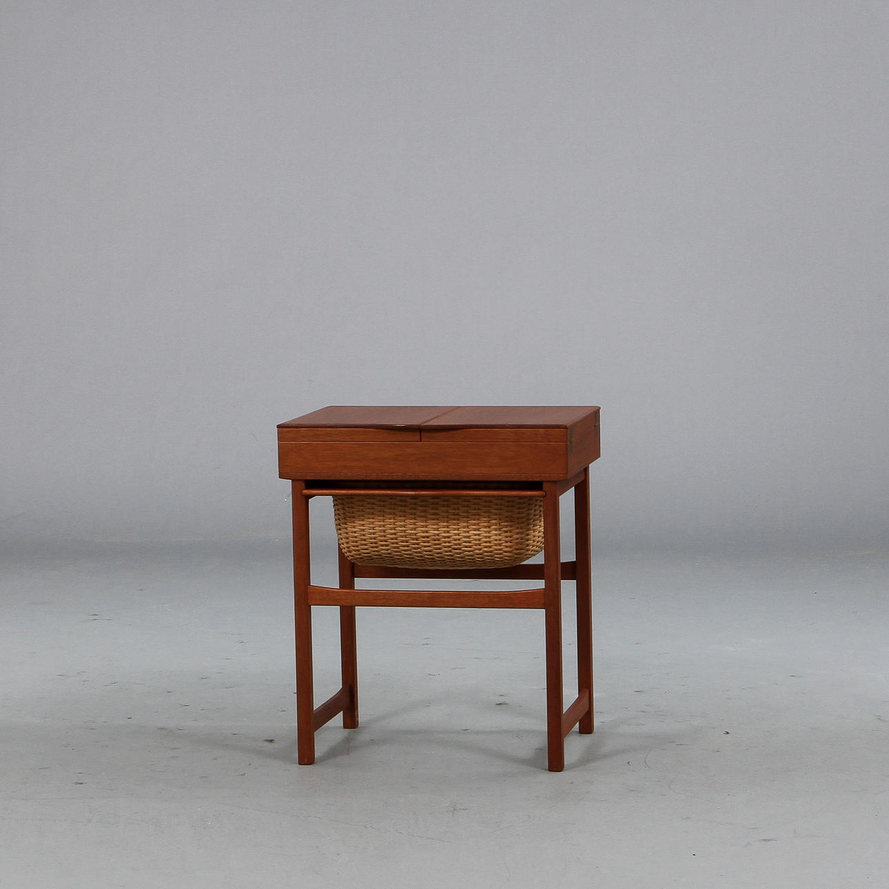 SYBORD, "Oktober", Carl Malmsten.