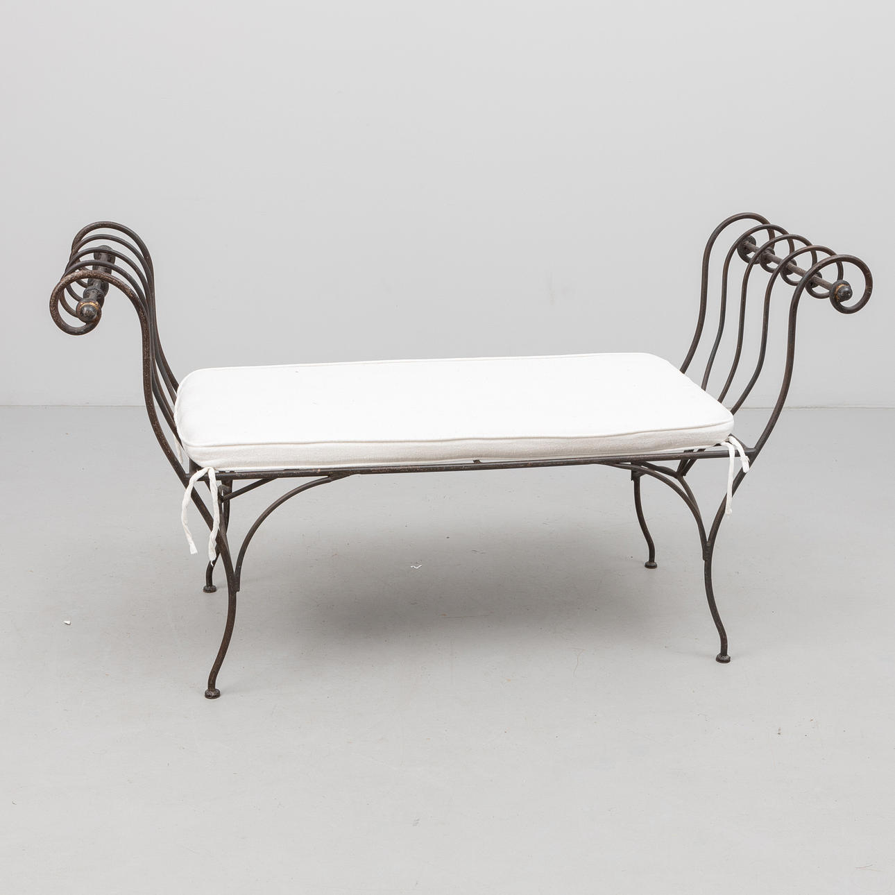 GARTENBANK, Schmiedeeisen, zeitgenössisch.