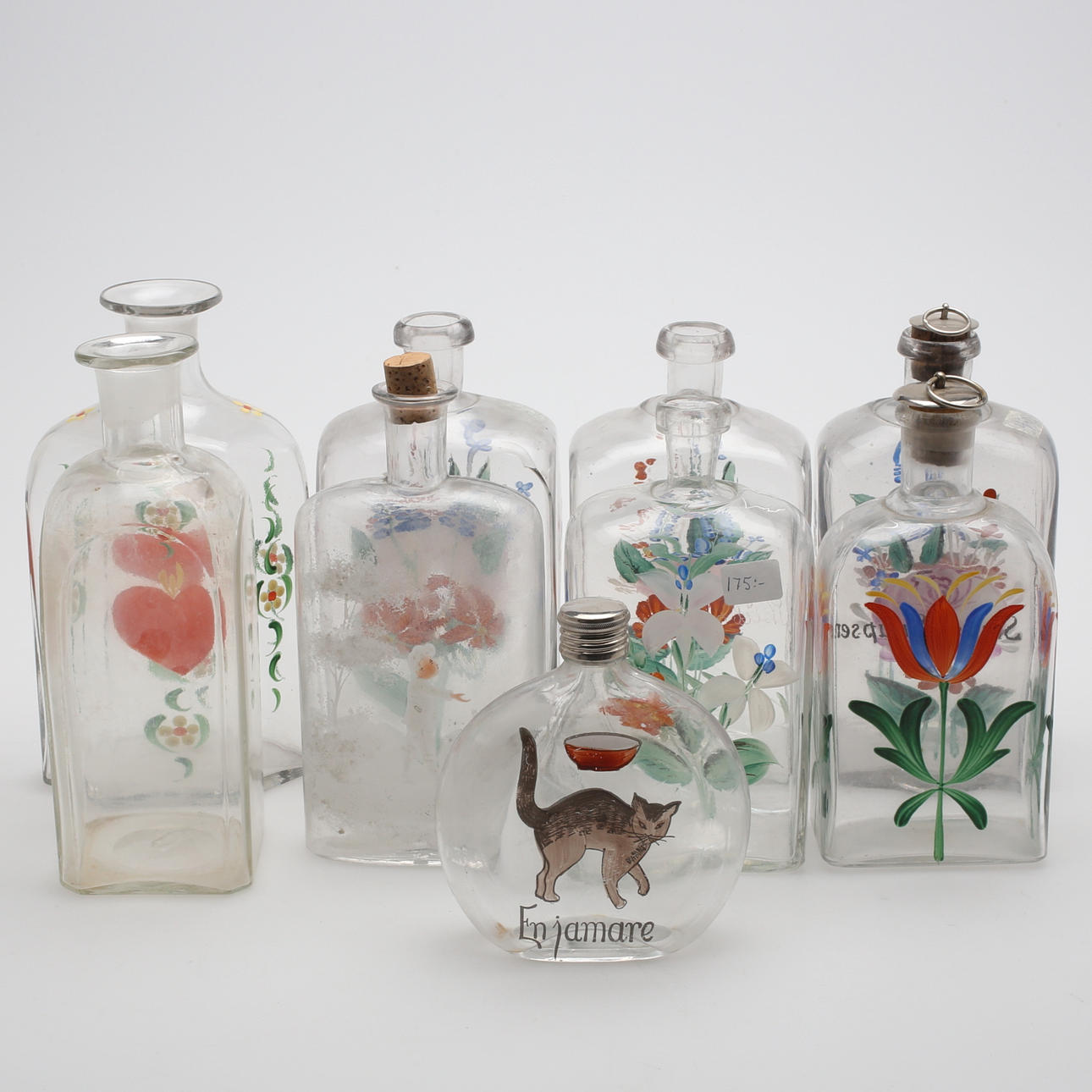 KARAFFER, 9 st, 18/1900-tal.