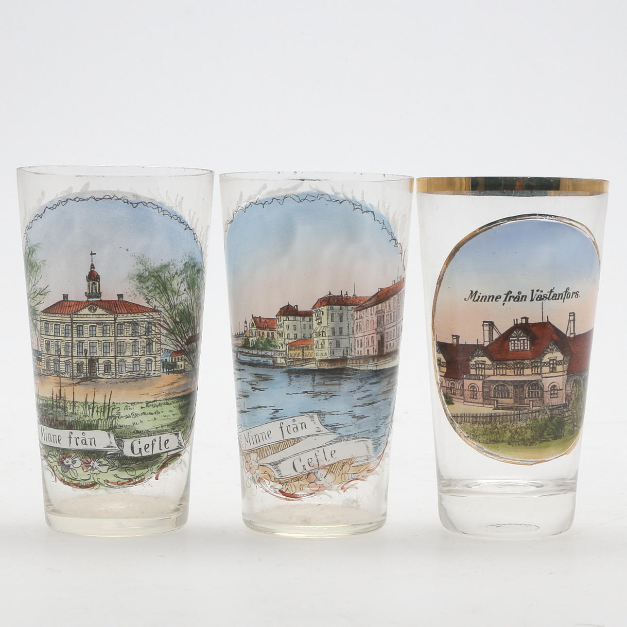 DIVERSE UTSTÄLLNINGSGLAS samt PORSLIN, ca 32 delar, 18/1900-tal.