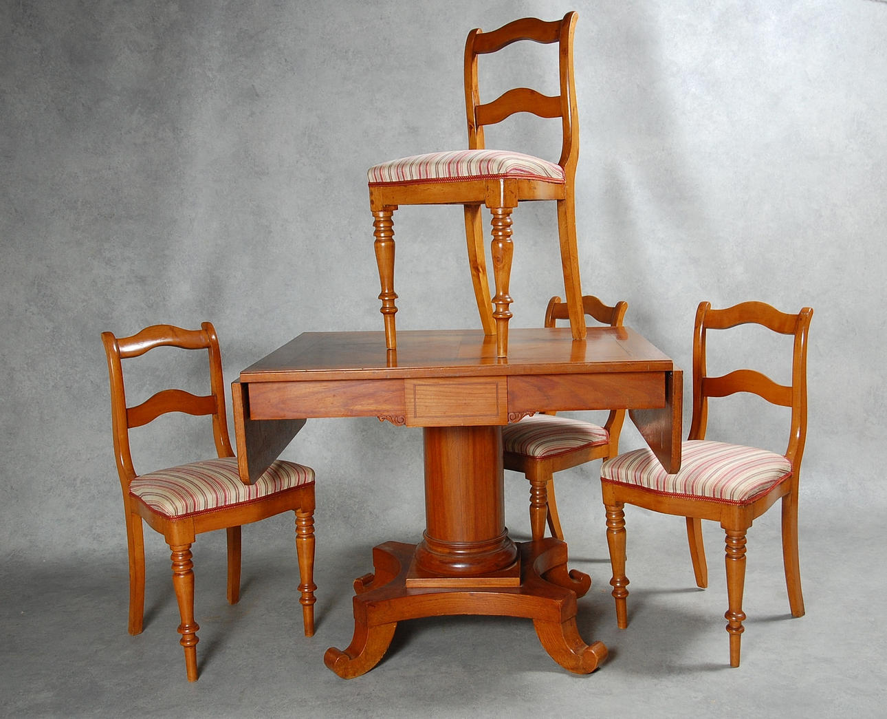 MATGRUPP, 5 delar, empirestil, 18-1900-tal.