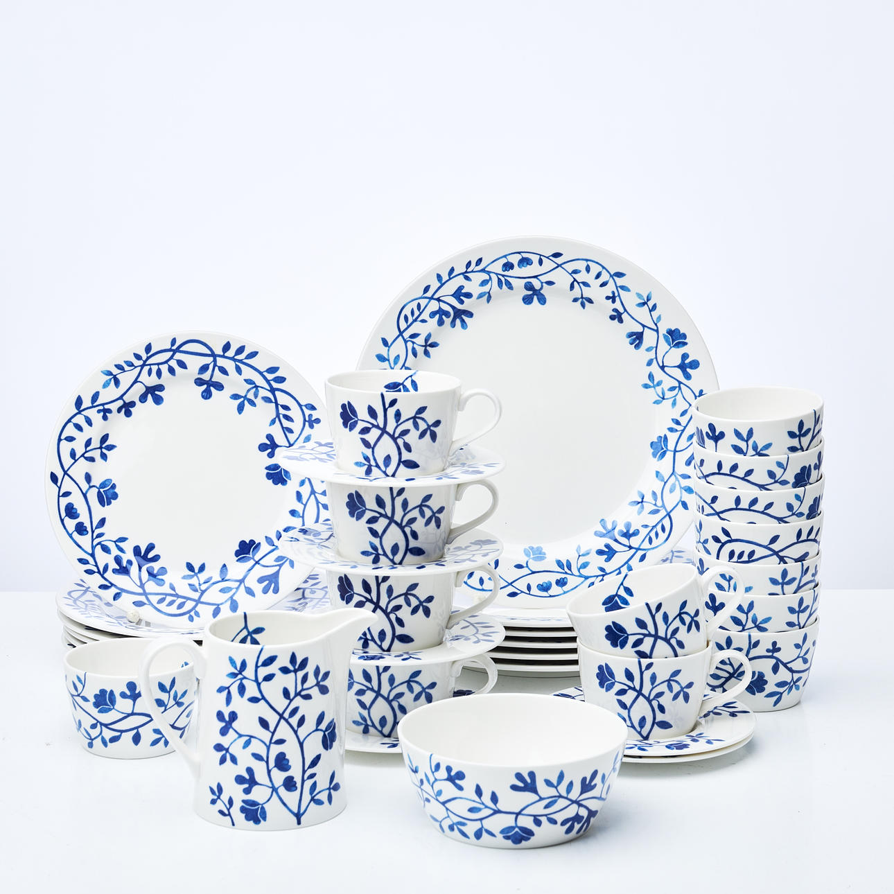 KATARINA BRIEDITIS. Service parts, 