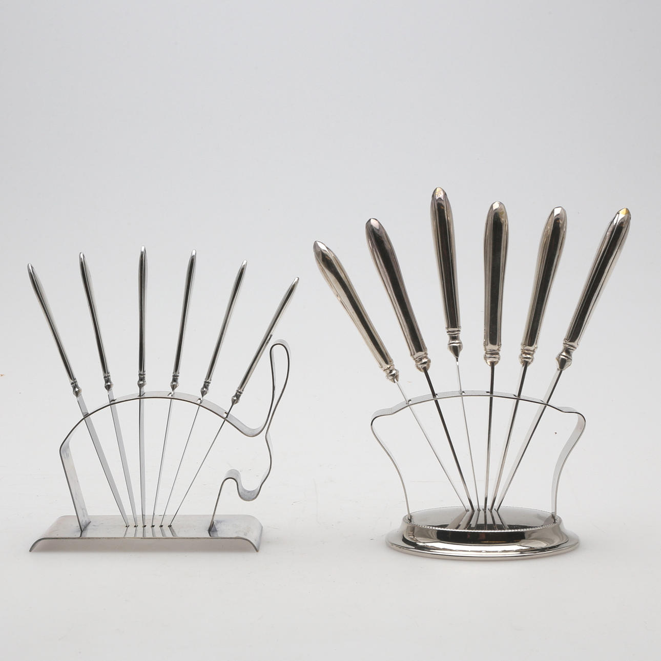 FRUKTKNIVSSTÄLL, SALTKAR, samt UPPSATSSKÅL, 1900-tal.