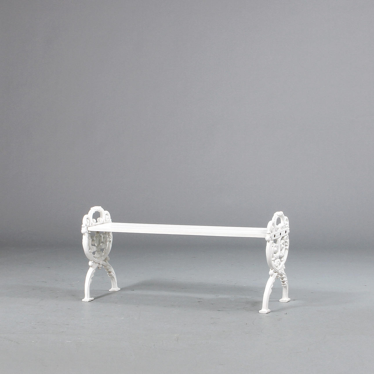 TRÄDGÅRDSBÄNK, Melins metall, 1900-tal.