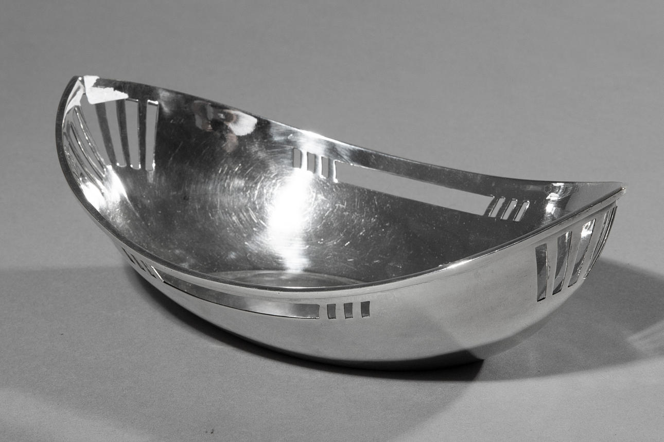 Art Déco Schale, Krupp Berndorf (109-33).