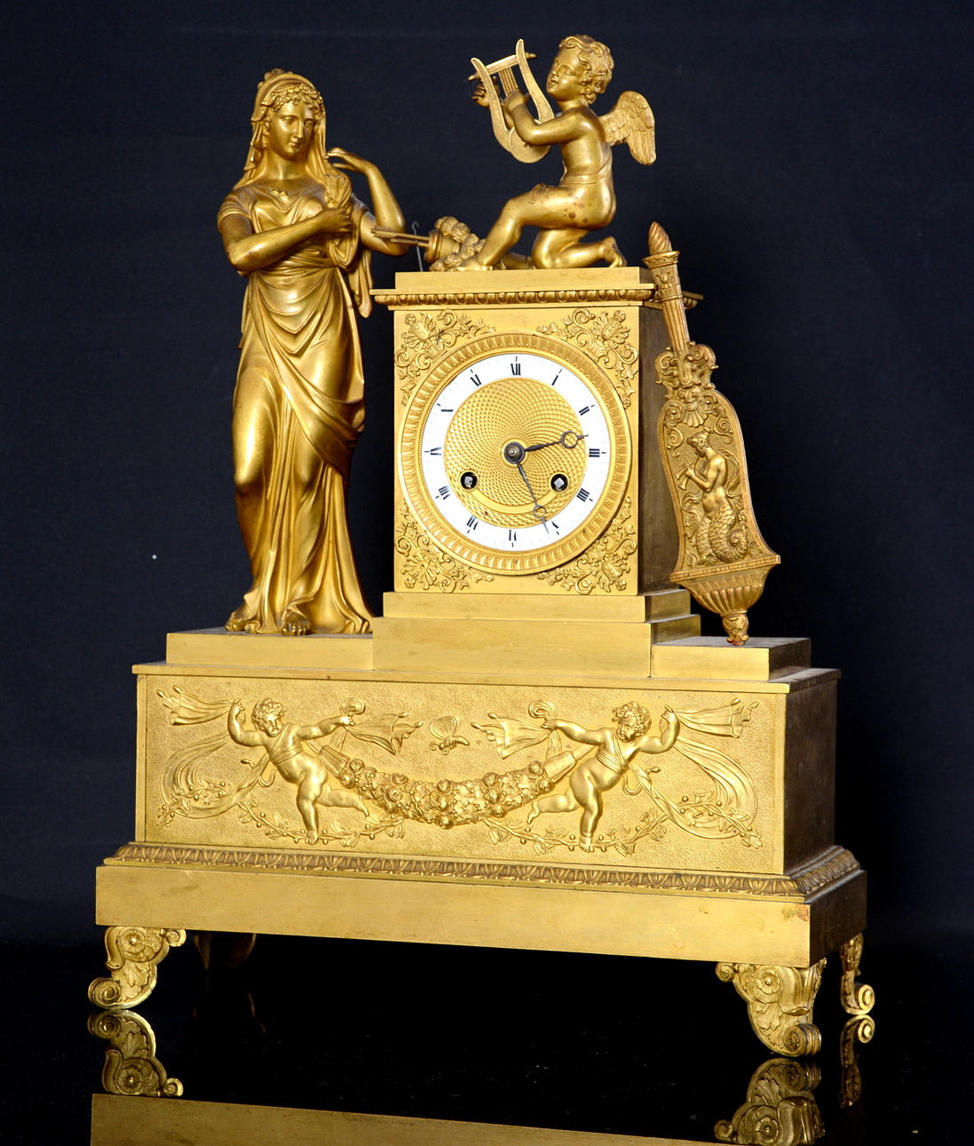 BORDSUR, brännförgylld brons, Empire, ca 1810.