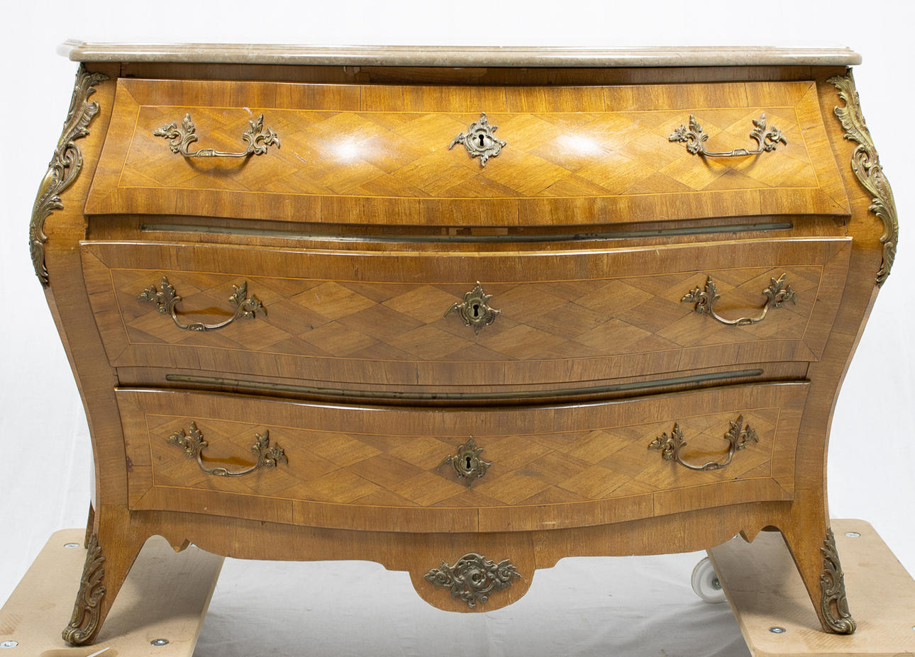 BYRA, Rokokostil, sent 1800-tal.