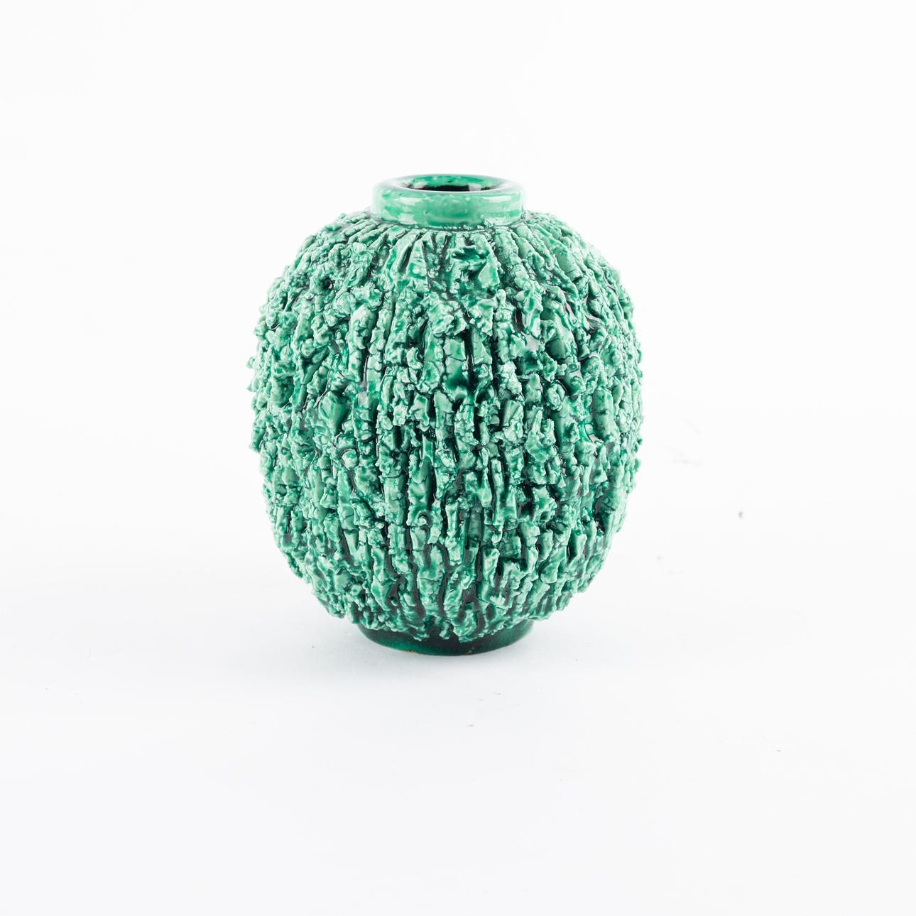 GUNNAR NYLUND. Vas, chamotterat stengods, Rörstrand.