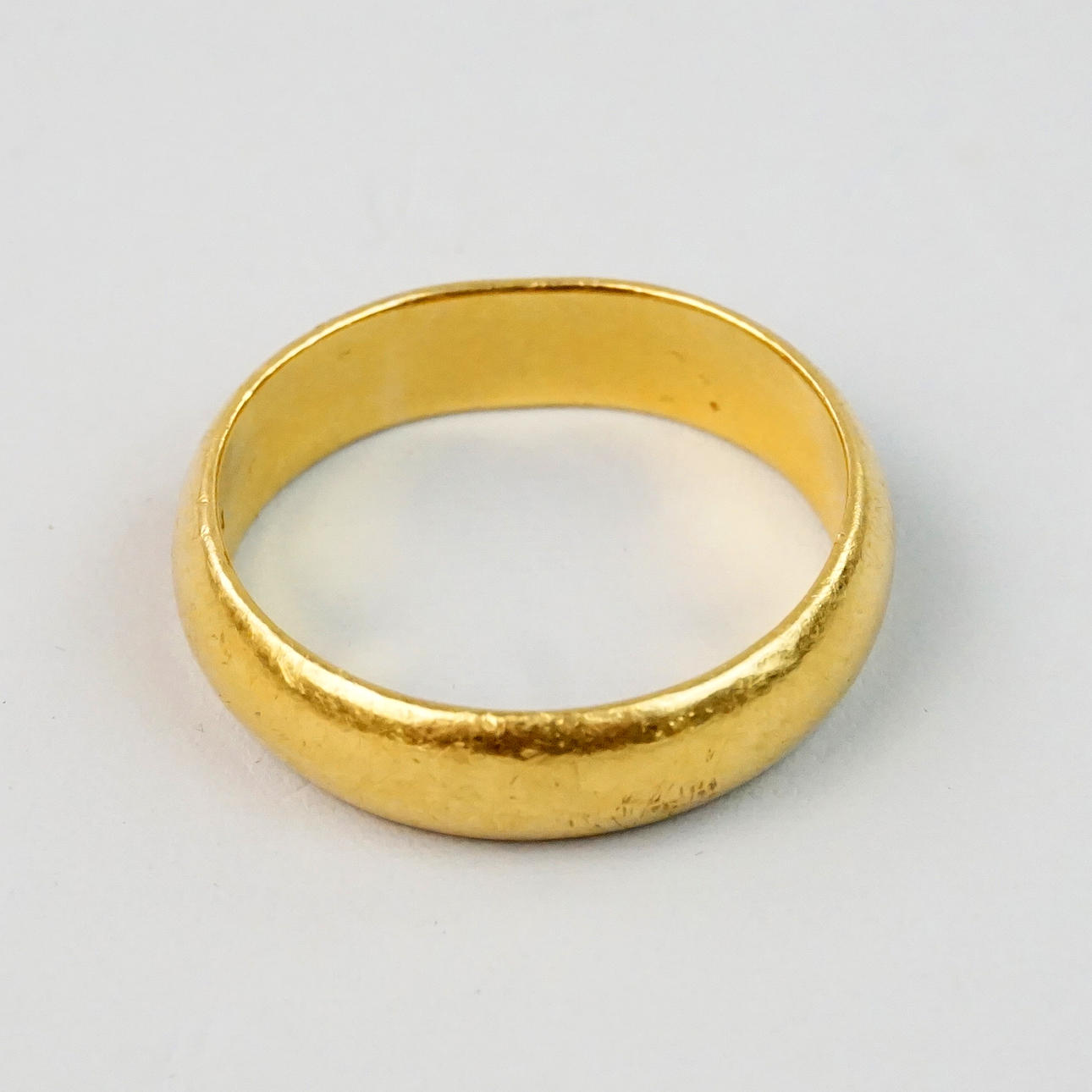 RING, 23K guld, Sällströms Guldsmedsaffär, Boden.