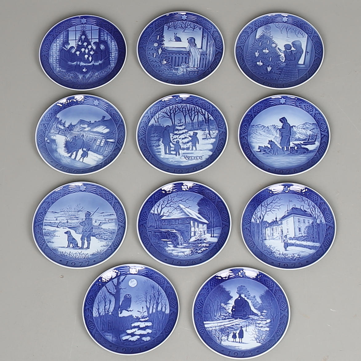 PARTI JULTALLRIKAR i porslin, 11 st, Royal Copenhagen, 1973-1983, Danmark.