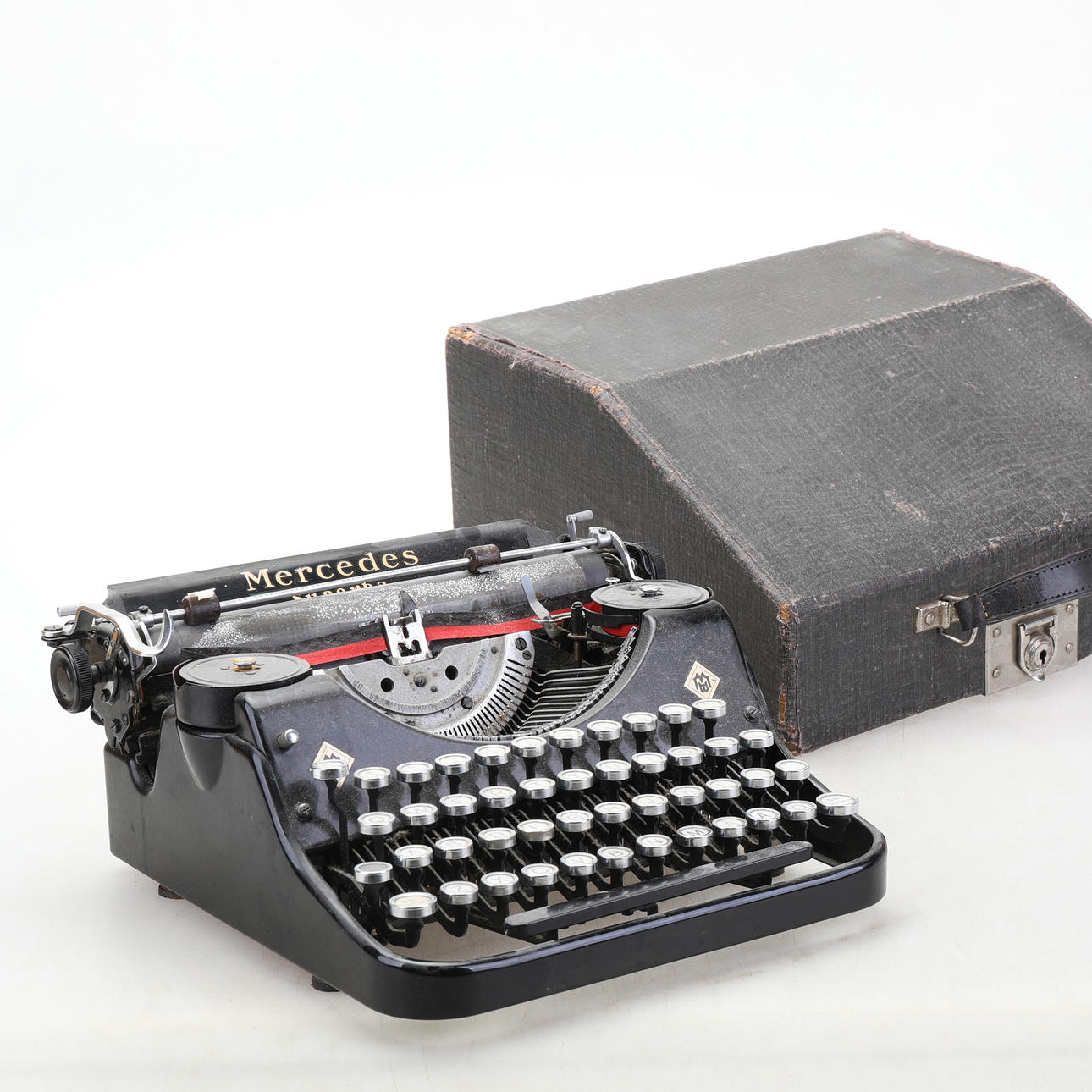 SCHREIBMASCHINE, Mercedes Superba.