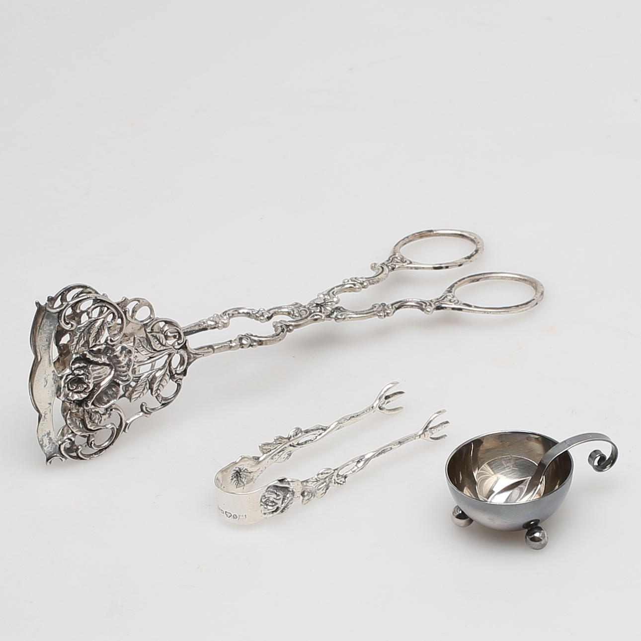 PARTI SILVER, 2 delar, kaktång samt sockertång, totalvikt 68 gram.