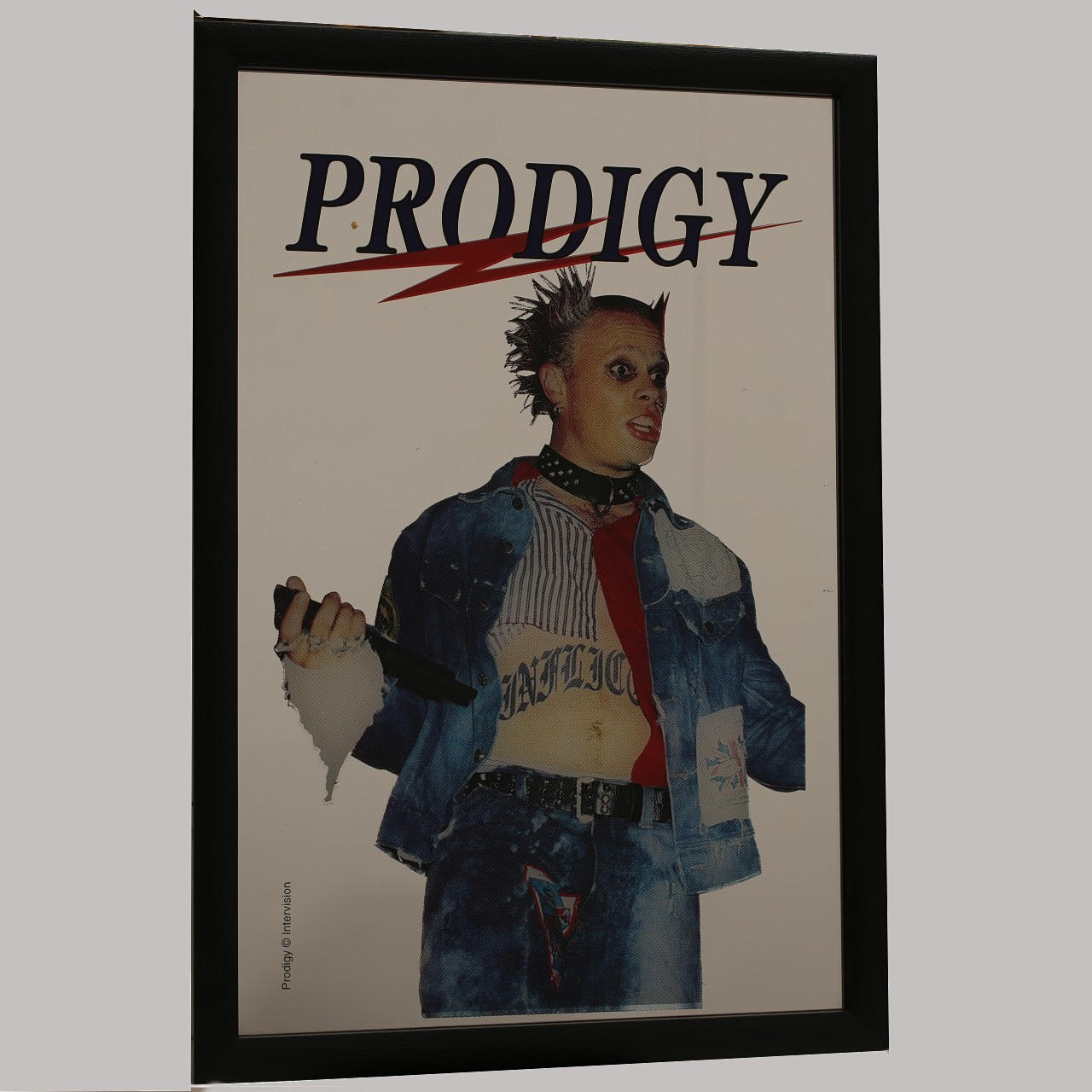 MIRROR, PRODIGY, BRITPOP. 1990s or later.