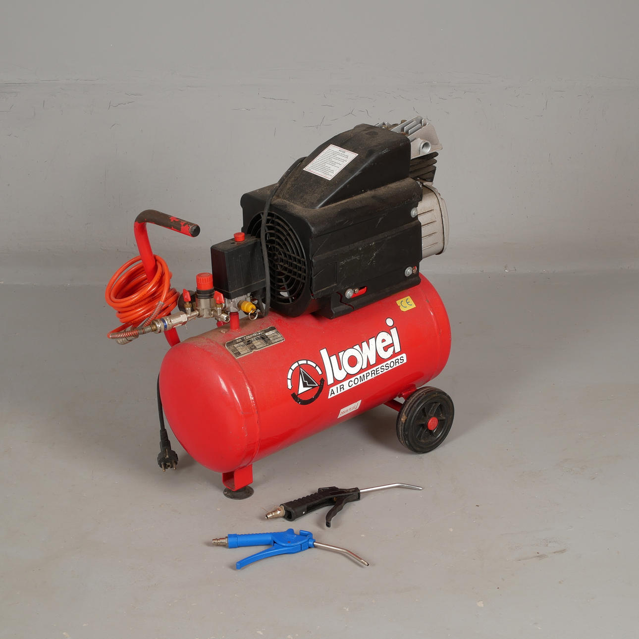 COMPRESSOR, Luowei. Miscellaneous - Modern Tools - Auctionet