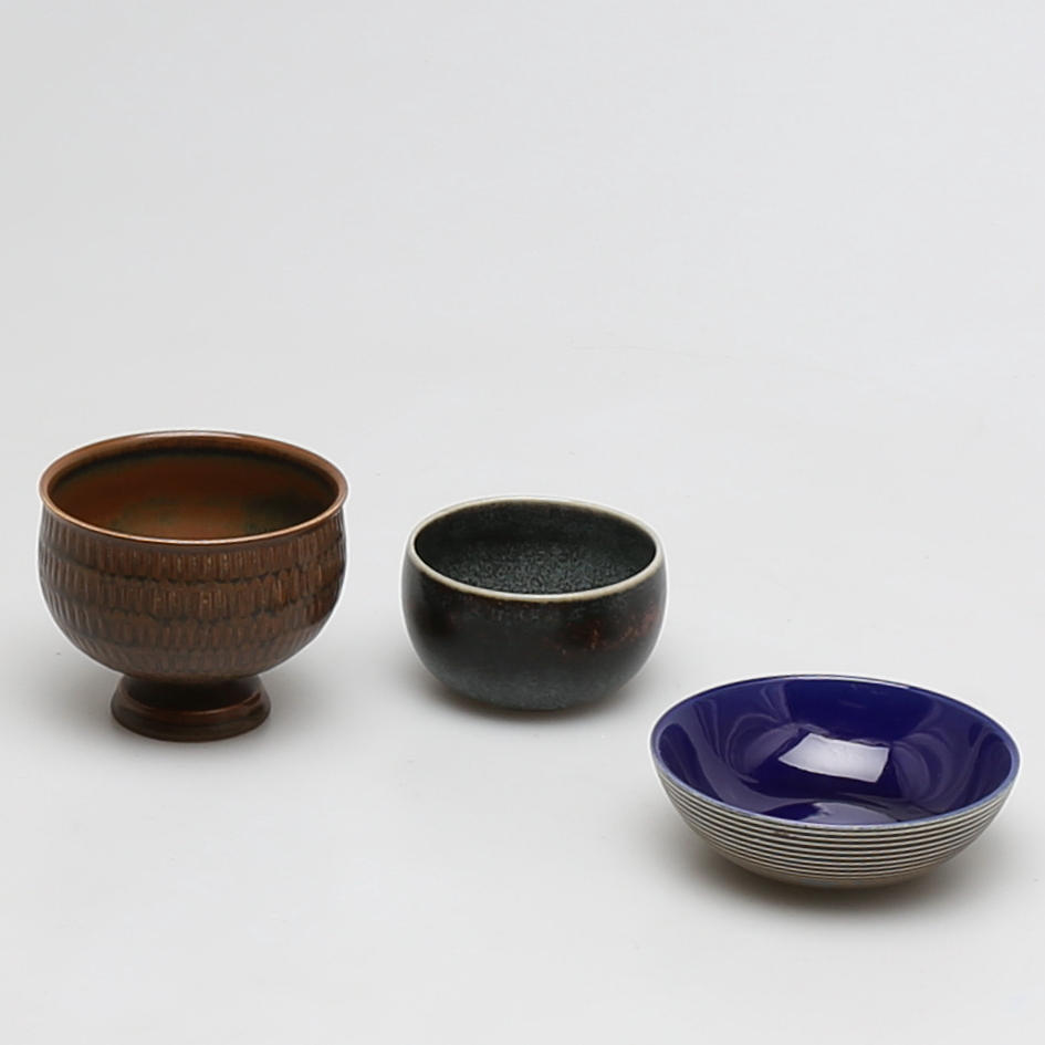 PARTI STENGODS, 3 st, bl a Stig Lindberg, signerade med studiohand Stig L.