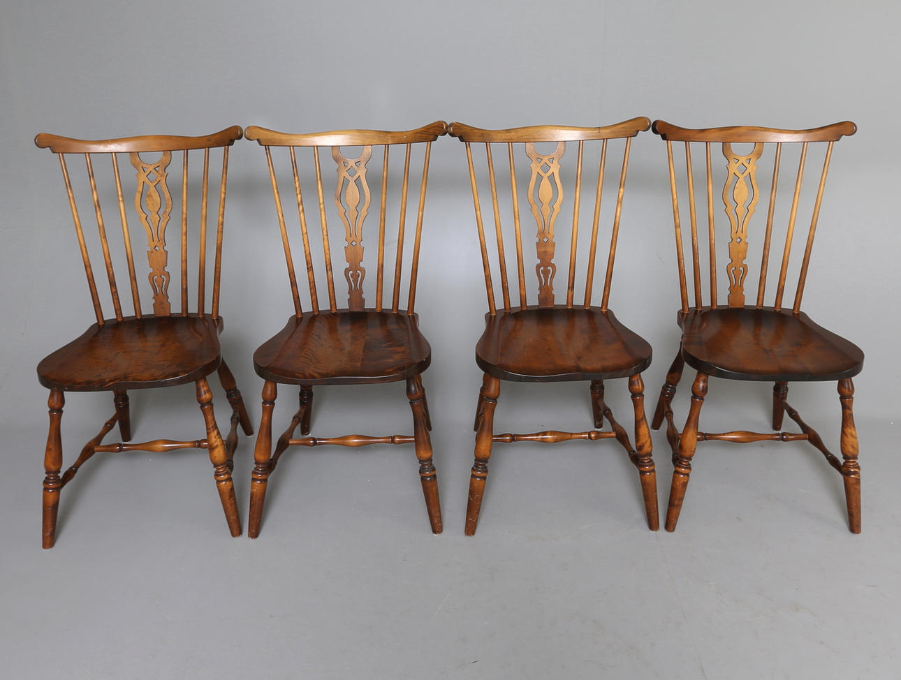 STOLAR, 4 st, Windsor-modell, Gemla, 1900-tal.