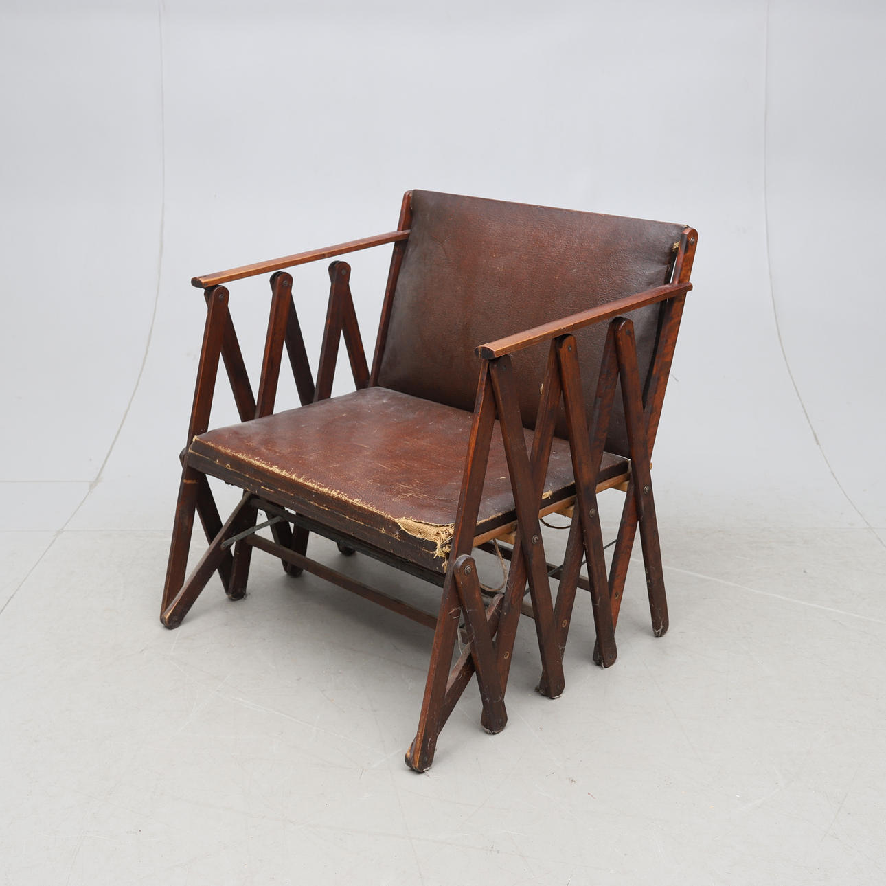 CAMA, denominada "Cama de turista", 1900.