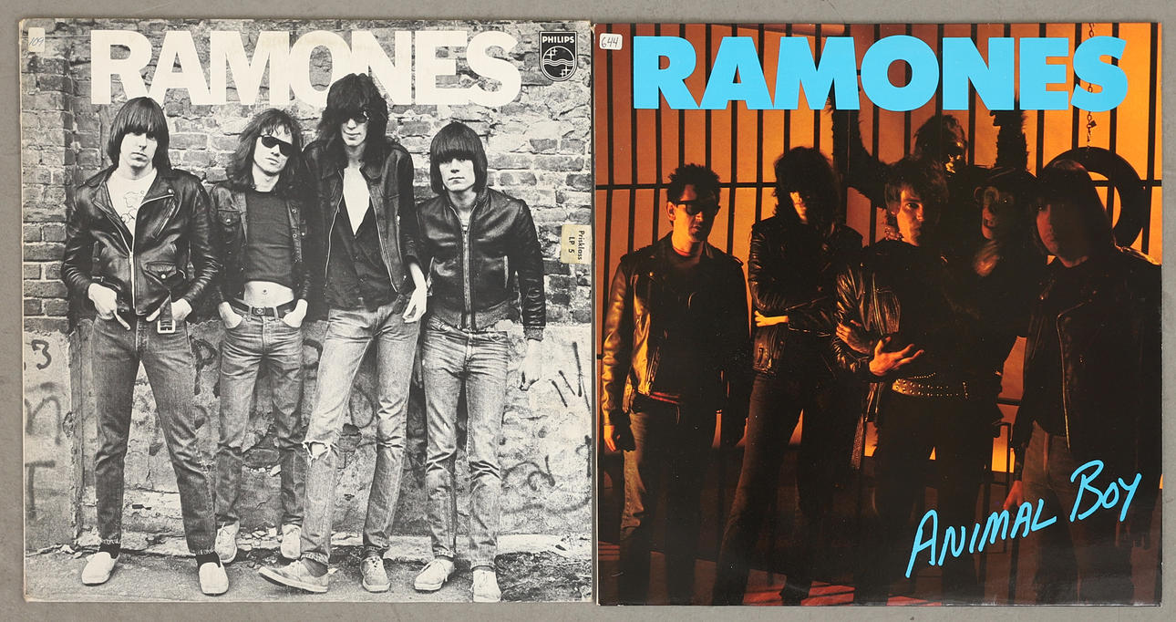 LP, 2 Ramones.