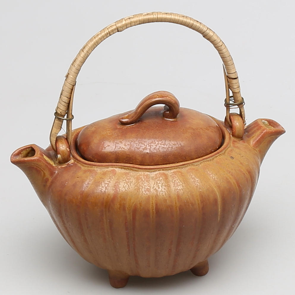 TEKANNA i stengods, Gunnar Nylund, Rörstrand.