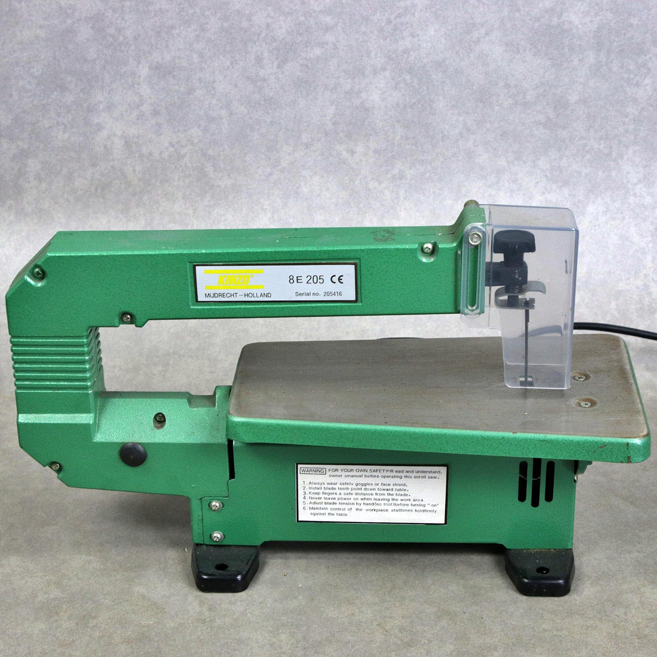 FIGURSÅG, Kinzo, Holland.