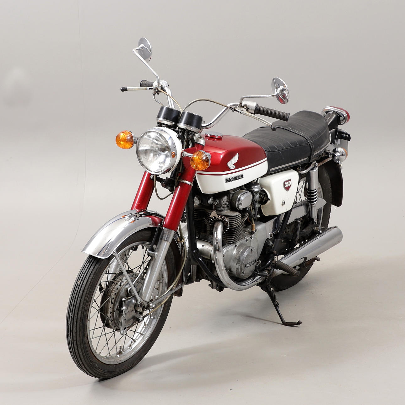 MOOTTORIPYÖRÄ, Honda CB 350, 1970.