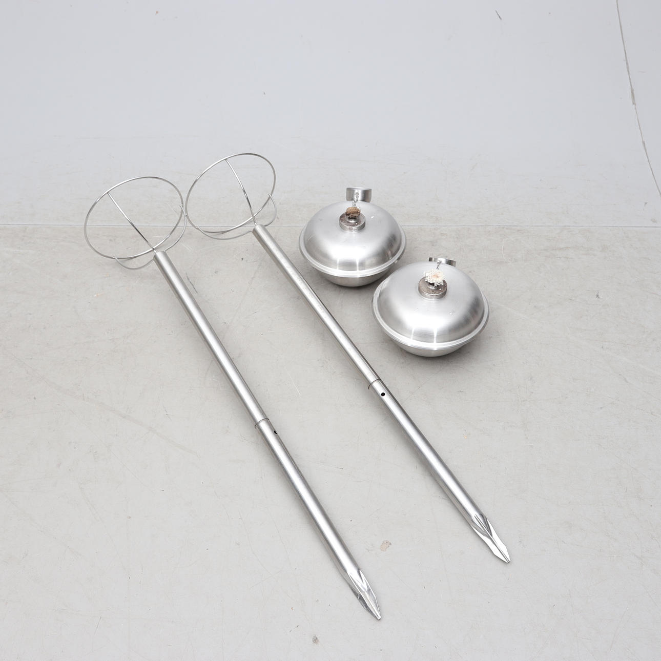 OLIELAMPER, 1 par, metal, Weber, moderne.