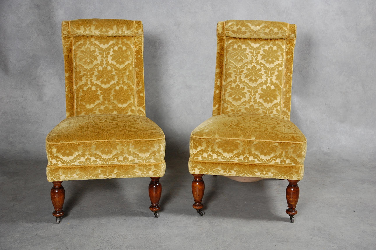 FÅTÖLJER, 1 par, 1800-talets senare del.