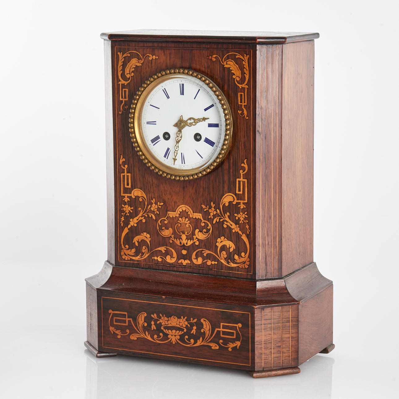 PÖYTÄKELLO. 18/1900-luku. Intarsia sisustus.