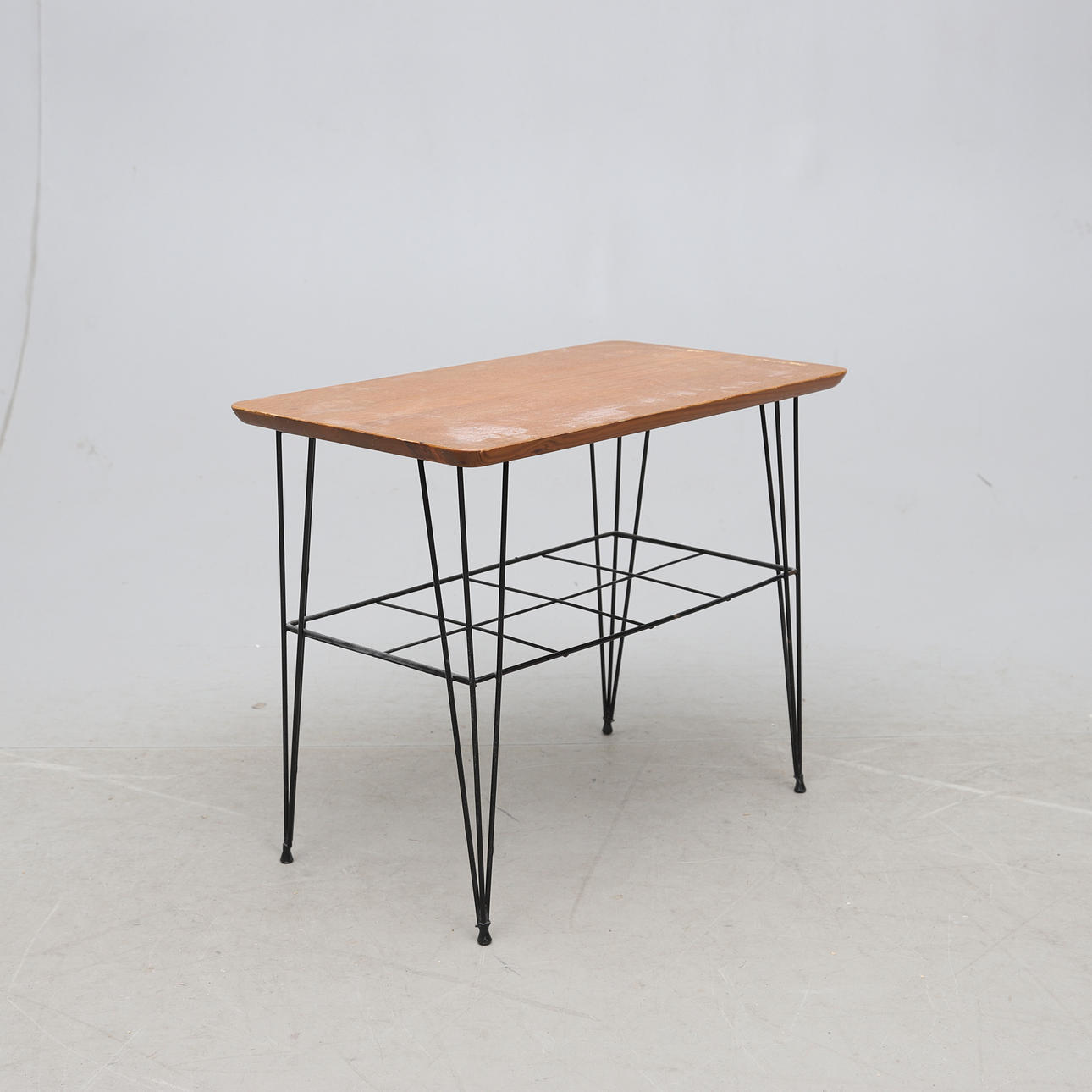 TABLE, string model, around the middle of the 20th century. Furniture ...