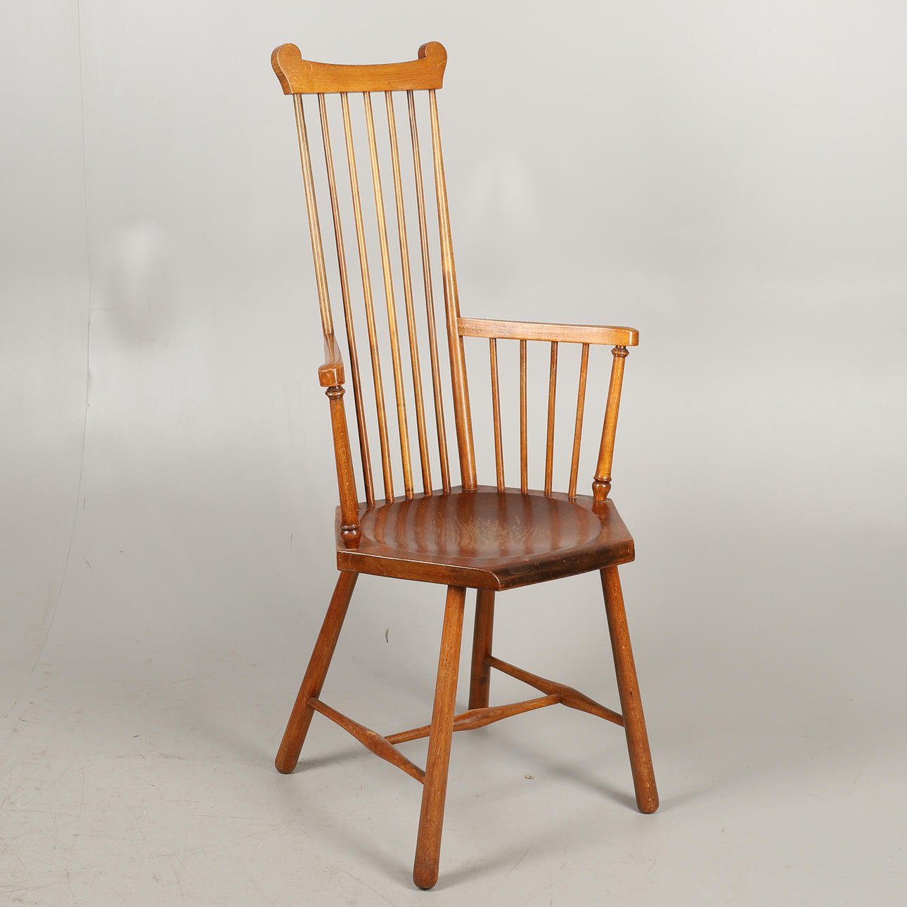 UNA SILLA ESTILO LIBERTY STICK BACK ESTILO WINDSOR.