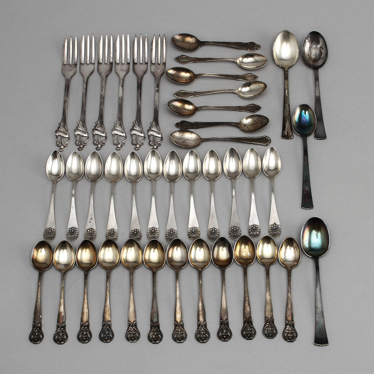 SILVER, 41 delar, vikt ca 490 gram.