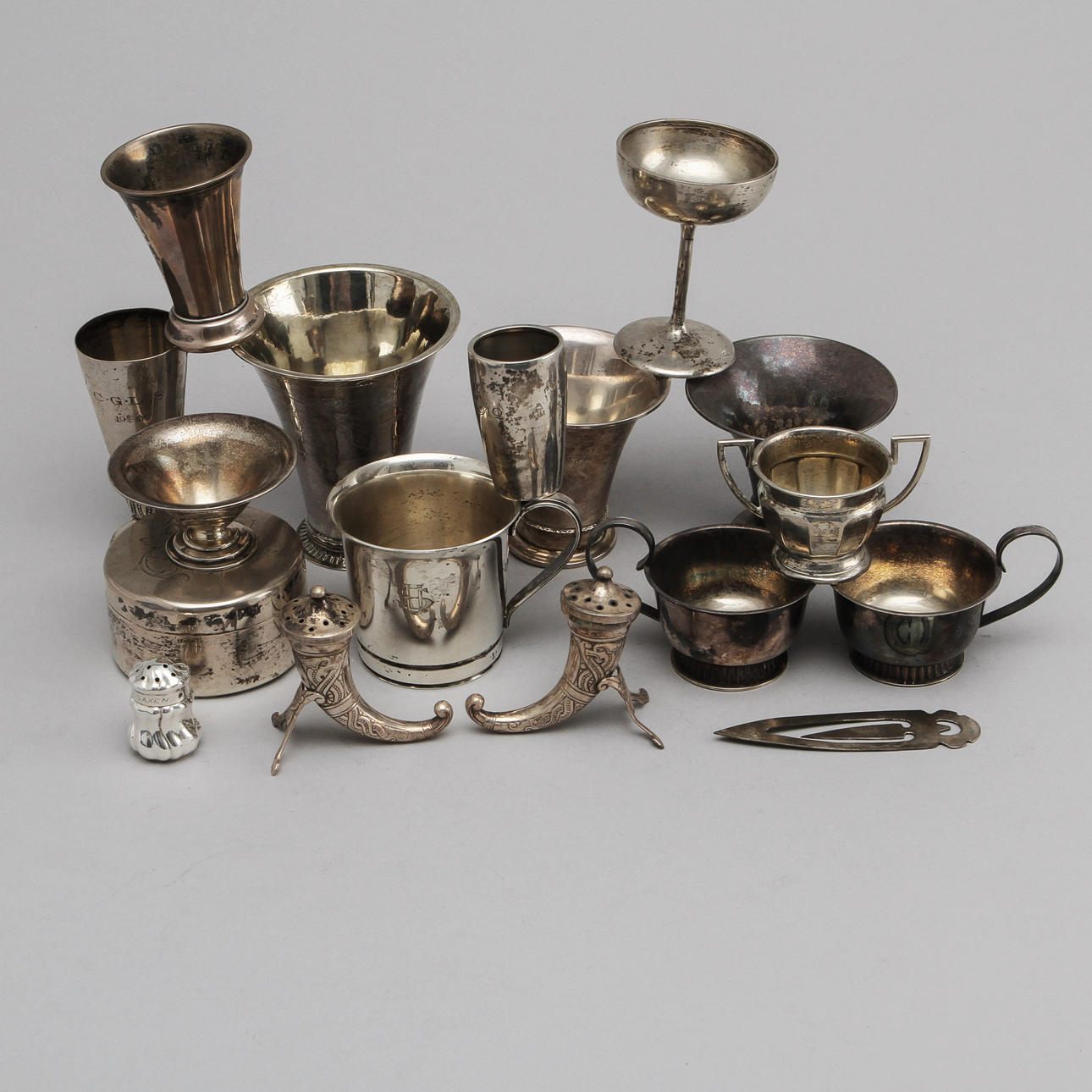 SILVER, 17 delar, vikt ca 560 gram.