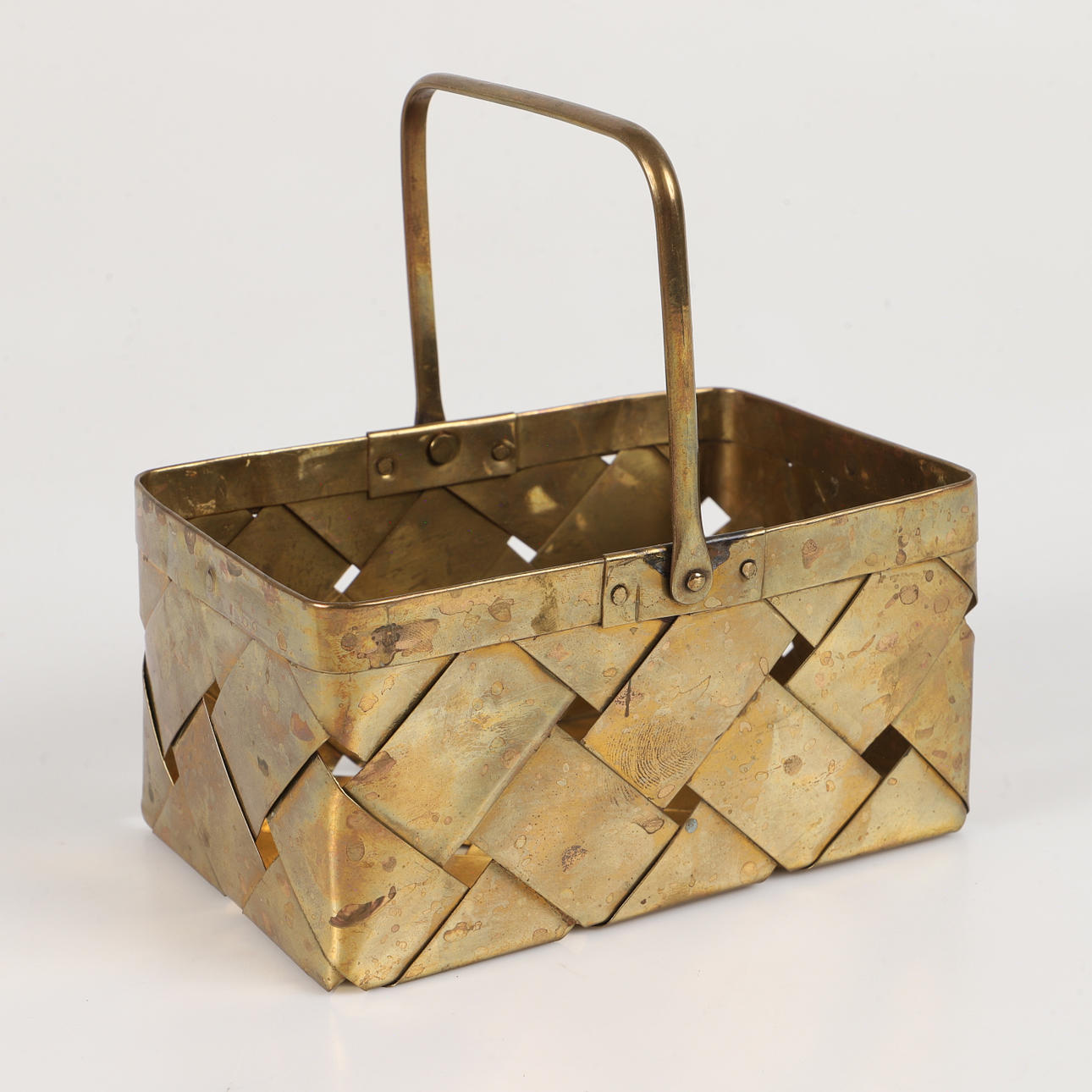 KORI, punottu messinki, 1900-luku.