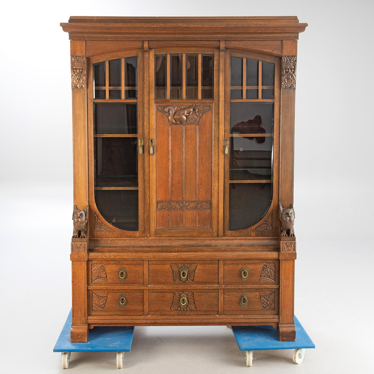 Bücherschrank, Eiche, um 1900.