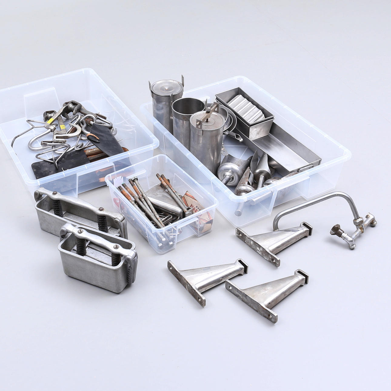 UTRUSTNING för KÖTTHANTERING.