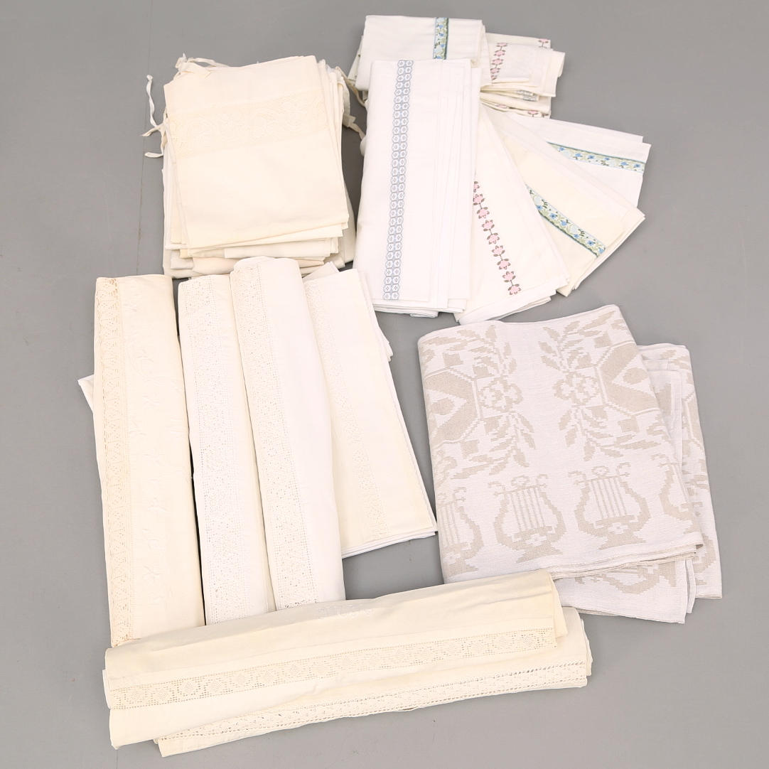 PARTI ÖRNGOTT, ÖVERLAKAN + DUK linnedamast.