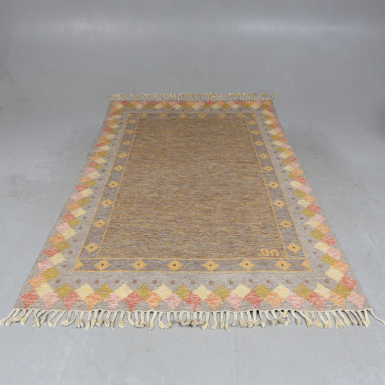 CARPET, bed sheet, signed GA, approx. 230x153 cm.