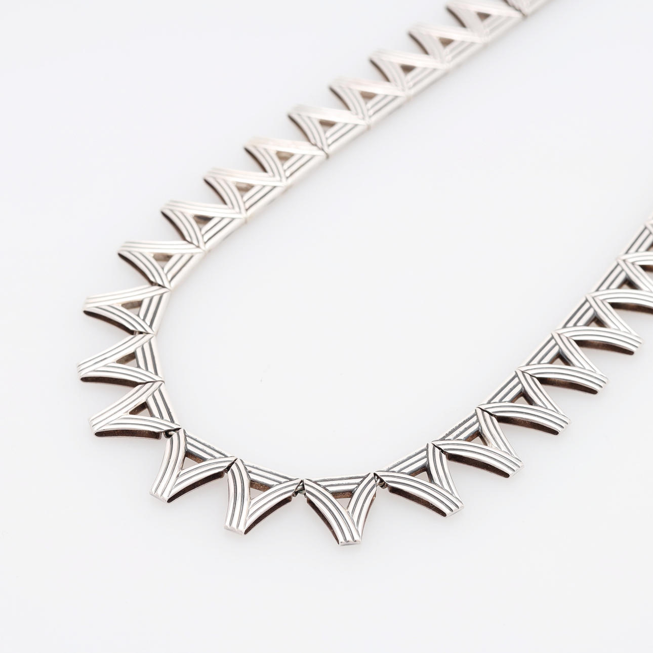 HALSBAND, NK, silver, vikt 29 gram.