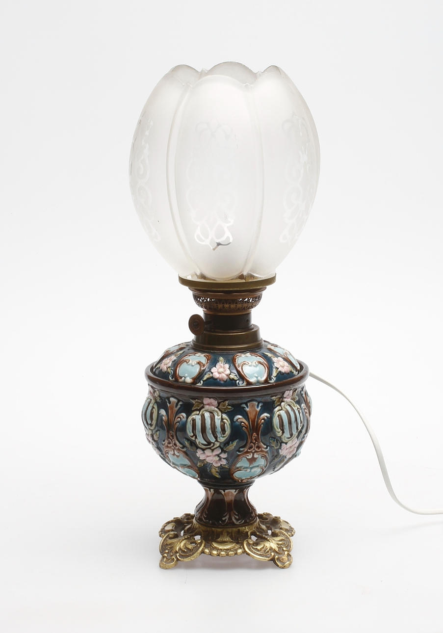 BORDSFOTOGENLAMPA med KUPA, majolika.