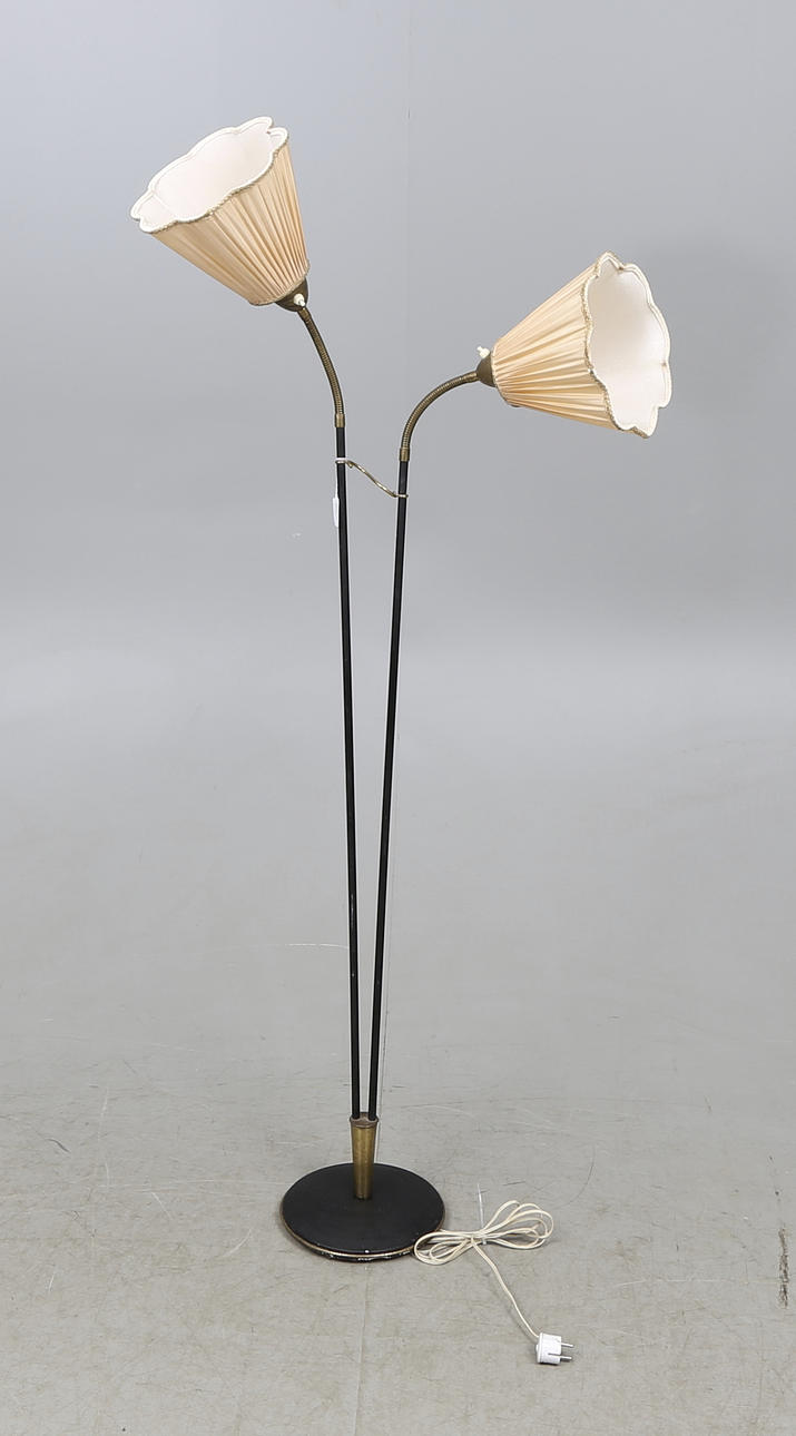 GOLVLAMPA, 1950-tal.