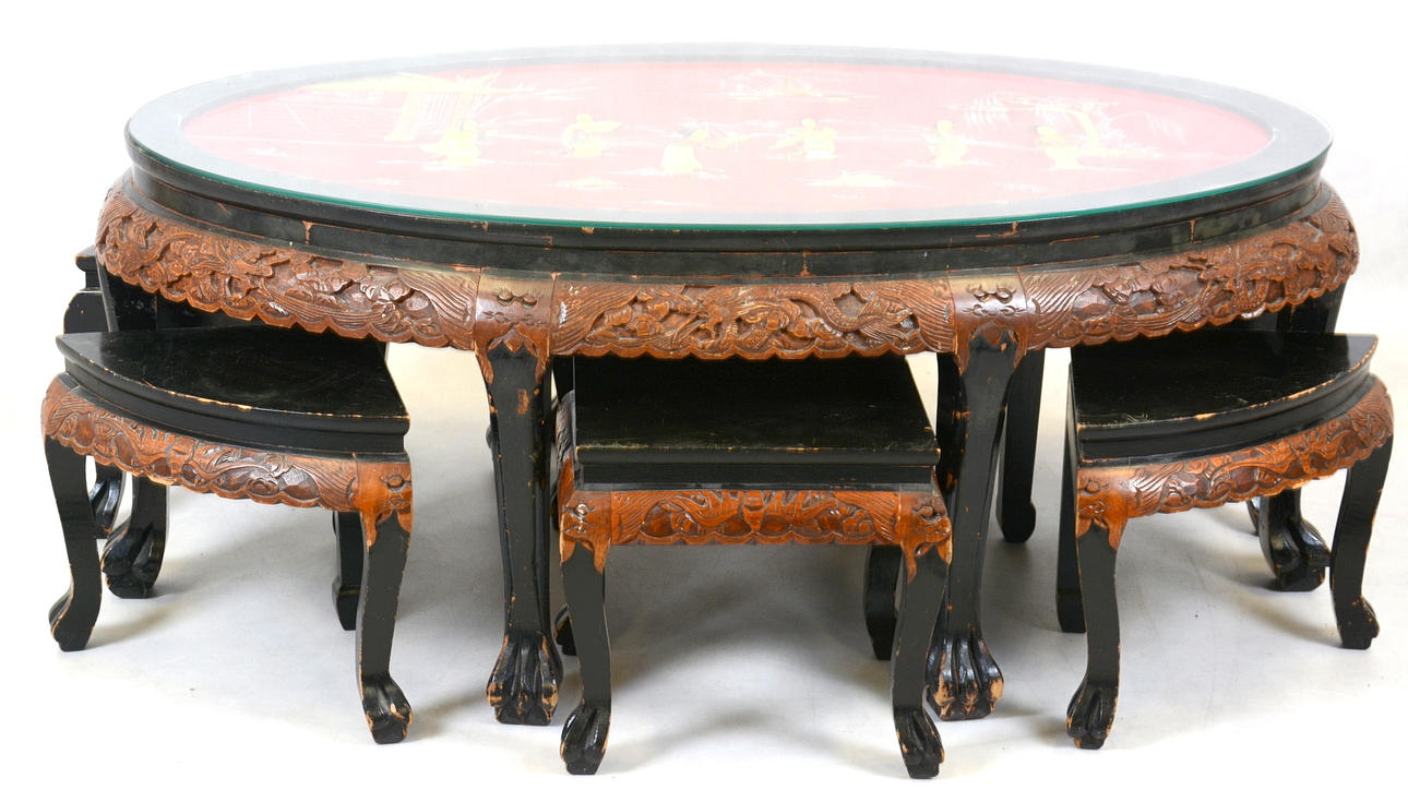 BORD SAMT 6 PALLAR, Skuret och lackerat trä, Kina, 1900-talets 2 hälft.