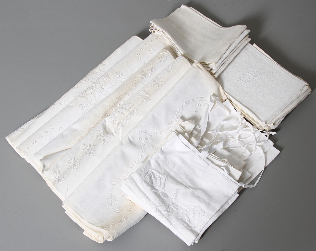 LAKAN, ÖRNGOTT och LINNEHANDDUKAR, 1900-tal.