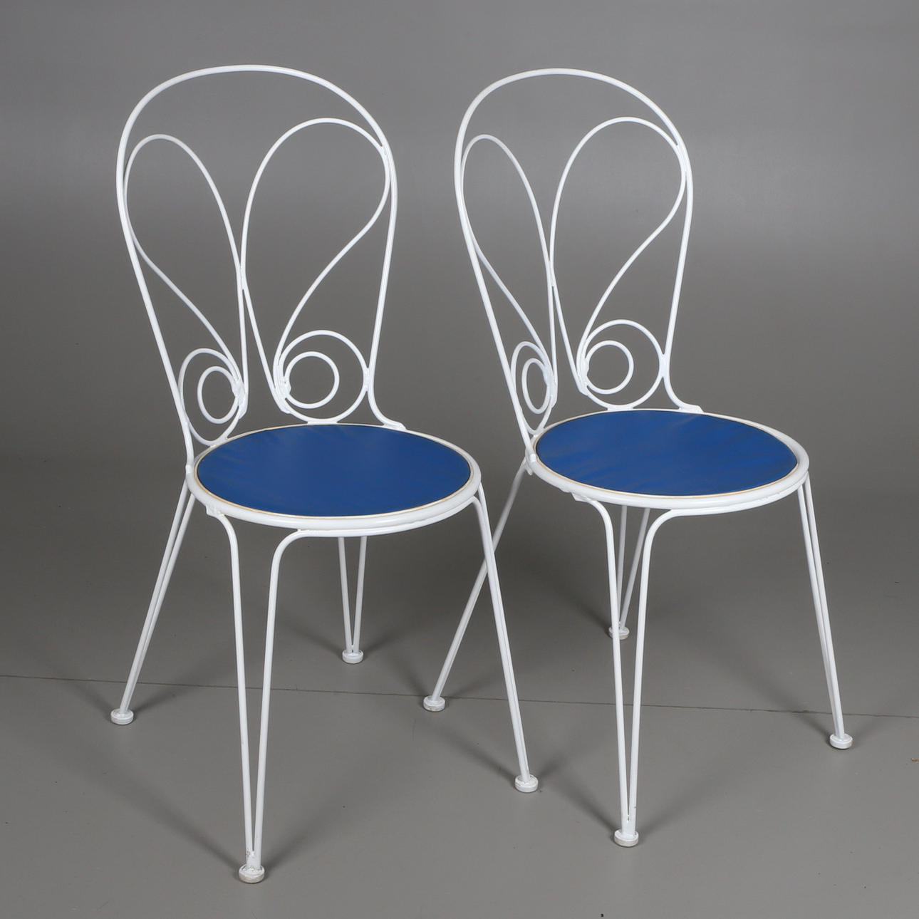 TRÄDGÅRDSSTOLAR, ett par, metall, 1900-tal.