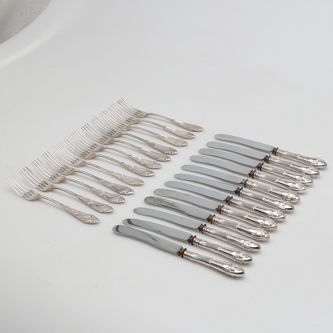 BESTICK i nysliver, 24 delar, Emil O Möller, Malmö.
