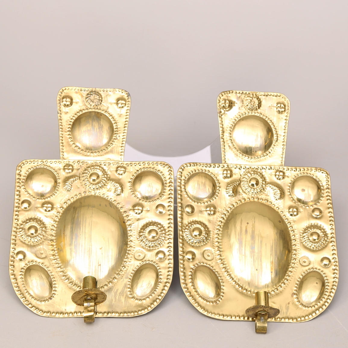 LJUSPLÅTAR ett par, barockstil, 1800-tal.