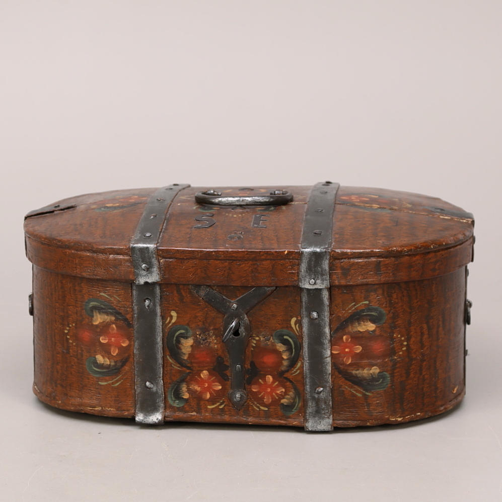 KISTSKRIN, allmoge, drickamålad med kurbitsdekor, 1800-tal.